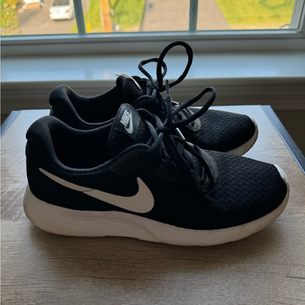 Nike Sneakers!
